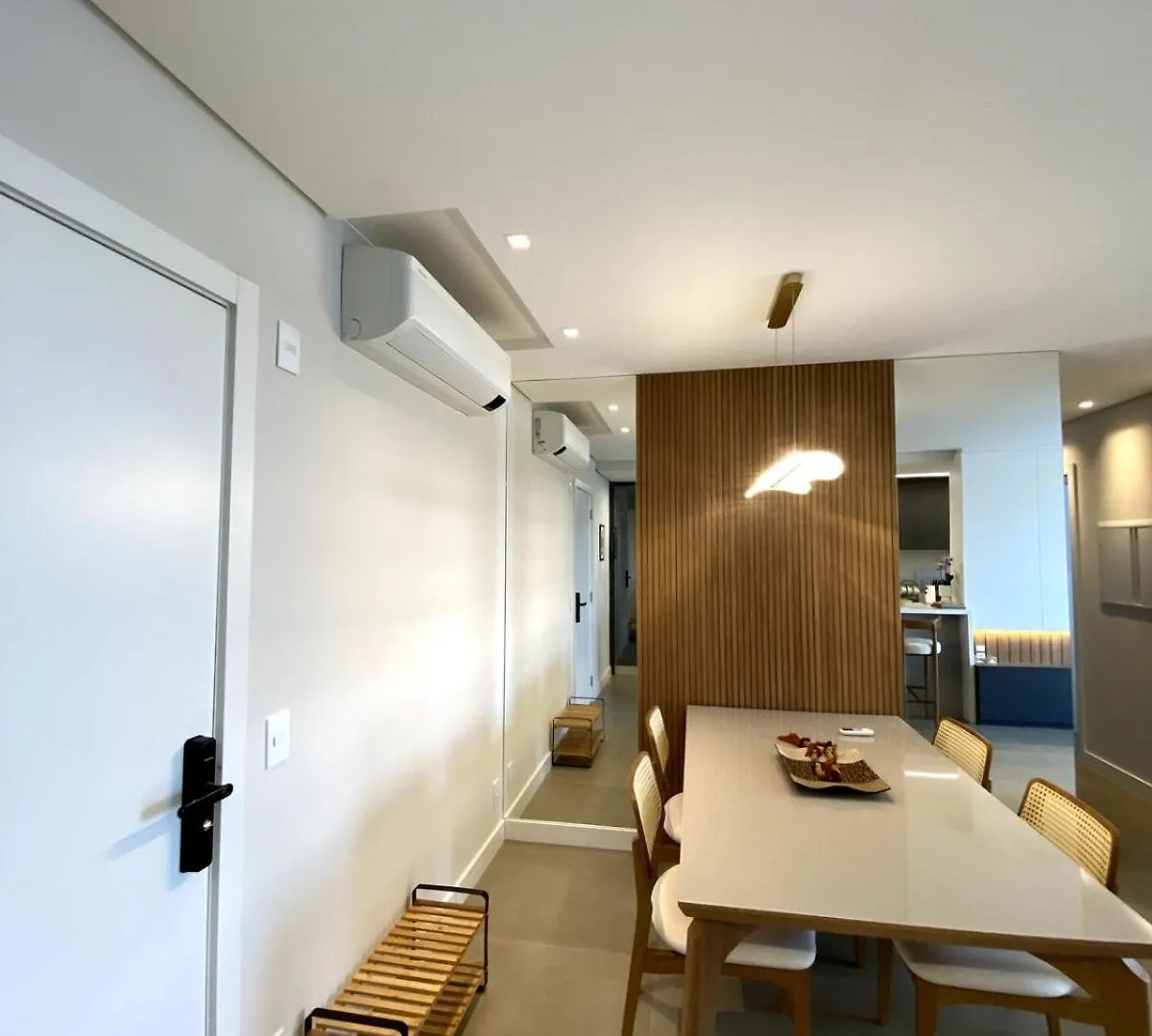 Apartamento Moderno Com 2 Quartos, A 800M Da Praia Jurere Internacional Florianópolis 0*,