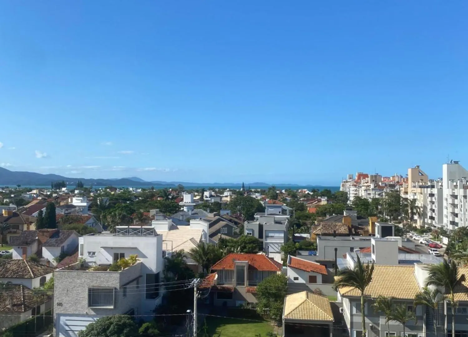 Apartamento Moderno Com 2 Quartos, A 800M Da Praia Jurere Internacional Florianópolis Brasilien