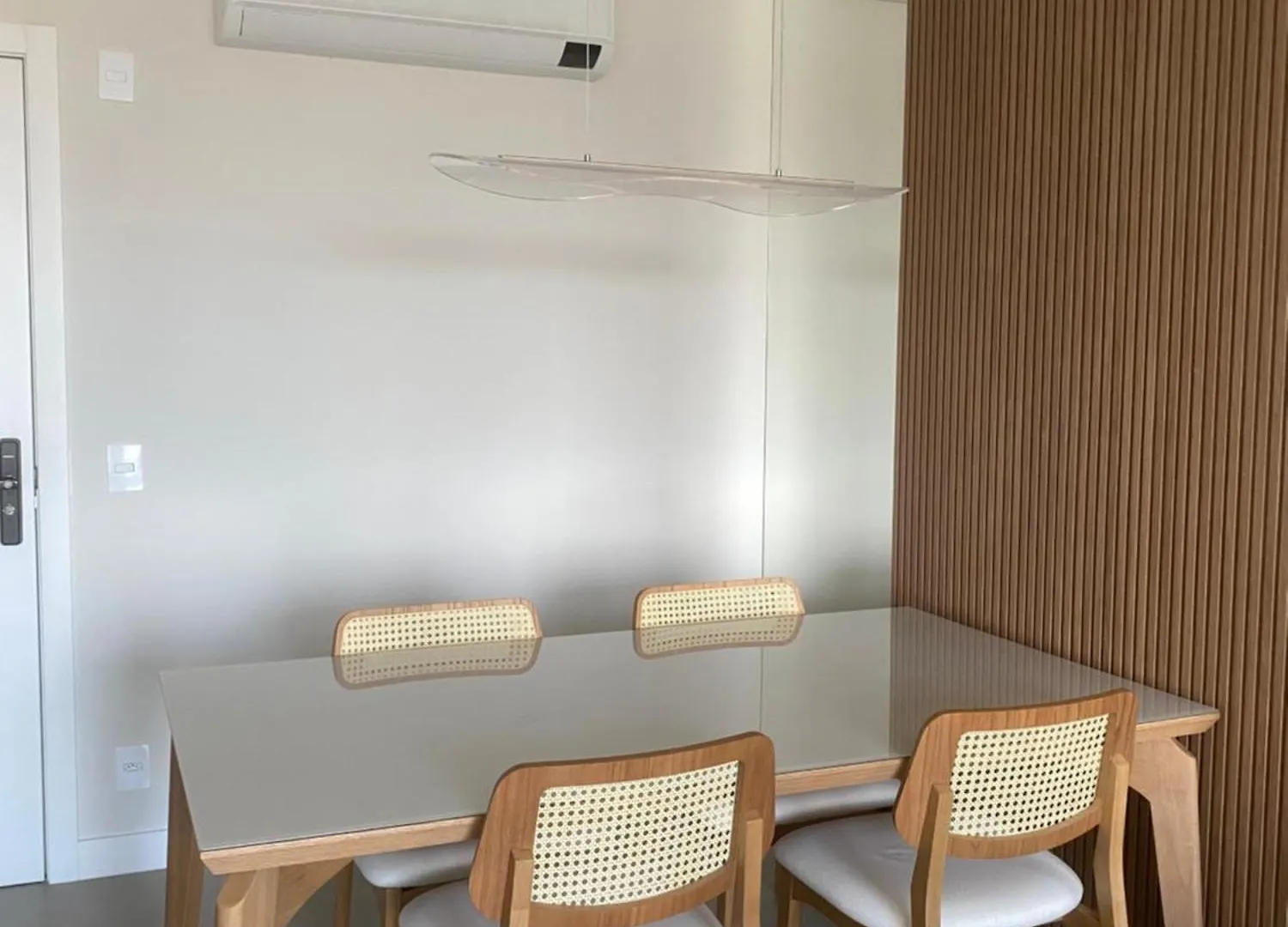 Apartamento Moderno Com 2 Quartos, A 800M Da Praia Jurere Internacional Florianópolis Apartment
