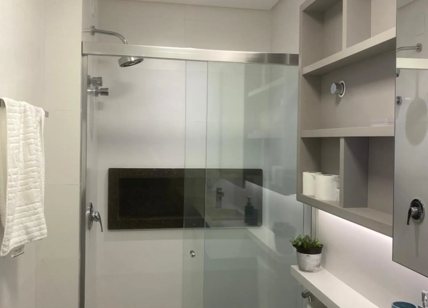 Apartamento Moderno Com 2 Quartos, A 800M Da Praia Jurere Internacional Florianópolis