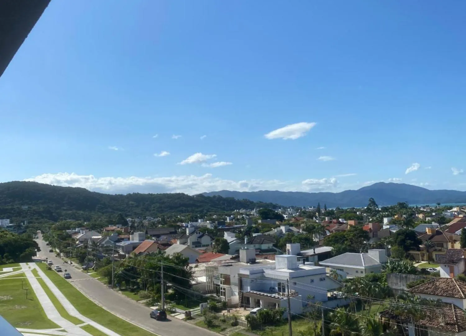 Apartamento Moderno Com 2 Quartos, A 800M Da Praia Jurere Internacional Florianópolis 0*,  Brasilien