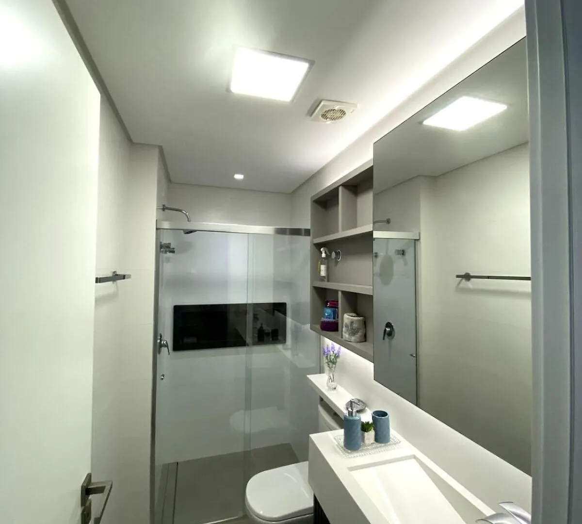 Apartamento Moderno Com 2 Quartos, A 800M Da Praia Jurere Internacional Florianópolis Apartment